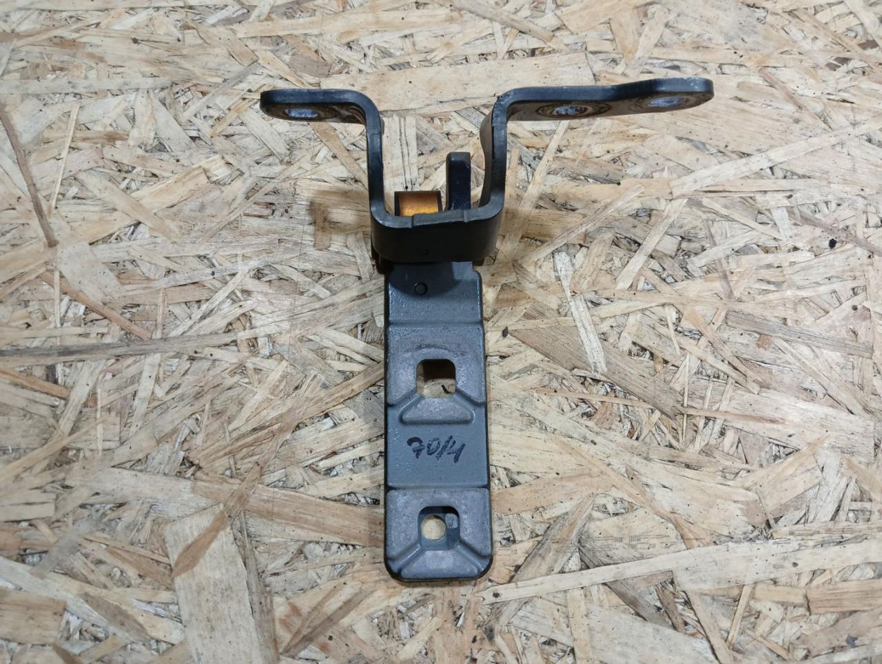 петля крышки багажника BMW X5 E70 2007, 3.0 л., D, M57 D30 (306D3), дизель, АКПП, черный, внедорожник 5 дв., полный привод, правый руль, 7149627, 41627170921, 7170921 - фото №1