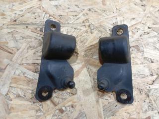 крепление амортизатора BMW X5 E70 2007, 3.0 л., D, M57 D30 (306D3), дизель, АКПП, черный, внедорожник 5 дв., полный привод, правый руль, 51247211235, 7211235, 51247202499, 7202499, 51247162155, 7162155, 51247211236, 7211236, 51247202500, 7202500, 51247162156, 7162156