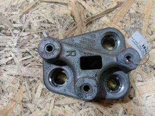 кронштейн (крепление) BMW 3 серия E90/E91/E92/E93 E93 2007, 3.0 л., M57 306 D3, дизель, АКПП, кабриолет, задний привод, правый руль, 54347157756, 7157756