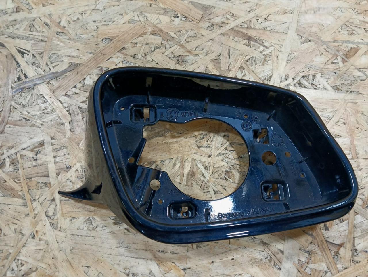 корпус зеркала наружного правого BMW 5 серия F07/F10/F11 F10 2012, 2.0 л., N47 D20 C, дизель, АКПП, седан, задний привод, правый руль, 51167216368, 7216368 - фото №1