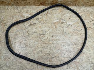 уплотнитель двери BMW 3 серия F30/F31/F34 F30 2014, 2.0 л., дизель, АКПП, черный, седан, полный привод, правый руль, 7258311, 51357258330, 7258330