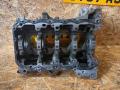 блок цилиндров BMW 3 серия F30/F31/F34 F30 2014, 2.0 л., дизель, АКПП, черный, седан, полный привод, правый руль, 781059607, 11112359840, 2359840, 11112285308, 2285308 - фото №6