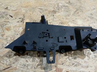кронштейн (крепление) BMW 3 серия F30/F31/F34 F30 2012, 2.0 л., N47 D20 C, дизель, АКПП, седан, задний привод, правый руль, 7811112, 13627811112