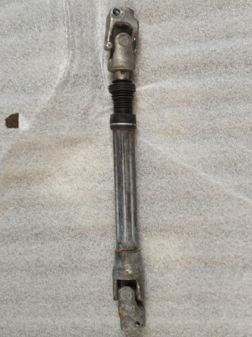 рулевой карданчик Ford Explorer 6 поколение U625 2020, 2.3 л., бензин, АКПП, серебро, внедорожник 5 дв., LM1G-3C662-AE - фото №1