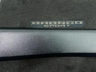 накладка на порог внутренняя Ford Bronco Sport 1 поколение 2021, 1.5 л., бензин, АКПП, темно синий, внедорожник 5 дв.