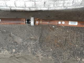 карданный вал Ford Explorer 6 поколение U625 2021, 2.3 л., бензин, АКПП, красный, внедорожник 5 дв., полный привод, L1M3-4K145-AD