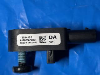 датчик удара Chevrolet TrailBlazer 3 поколение 2020, 1.3 л., бензин, вариатор, белый, внедорожник 5 дв., передний привод, 13514198