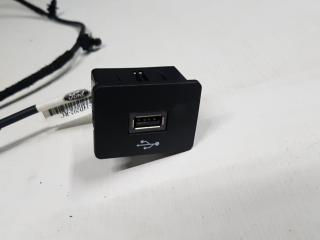 разъем AUX / USB Ford Fusion (USA) 2 поколение [рестайлинг] 2017, 1.5 л., бензин, АКПП, HG9T-14G332-AB