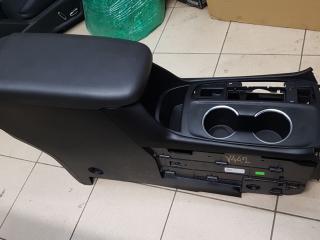 подлокотник Chevrolet Equinox 3 поколение 2019, 1.5 л., бензин, АКПП, внедорожник 5 дв.