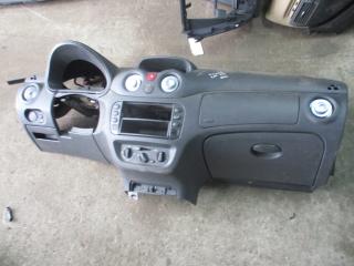 панель передняя салона (торпедо) Citroen C2 1 поколение 2004, 1.1 л., i, бензин, МКПП, хетчбэк 5 дв.