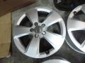 диск литой Audi A3 8P/8PA [рестайлинг] 2007, 8V0601025C, 6JX17H2ET48 - фото №3