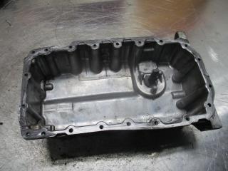 масляный поддон Volkswagen Golf 4 поколение 2005, 1.9 л., 03G103603