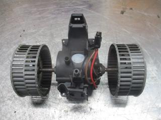 моторчик печки BMW 5 серия E60/E61 2006, 2.0 л., МКПП, универсал
