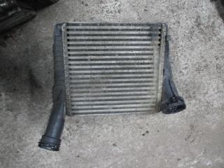 интеркулер Volkswagen Touareg 1 поколение 2005, 3.0 л., АКПП, хетчбэк 5 дв., 7L6145804