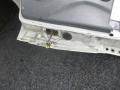 дверь передняя левая Mercedes-Benz Sprinter 1 поколение (W901-905) [рестайлинг] 2004, 2.2 л., МКПП, микроавтобус - фото №6