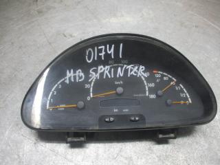 щиток приборов (приборная панель) Mercedes-Benz Sprinter 1 поколение (W901-905) [рестайлинг] 2002, 2.2 л., МКПП, микроавтобус, A0014460721