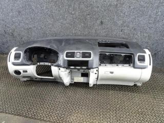 панель передняя салона (торпедо) Skoda Fabia 2 поколение (5J) 2009, 1.4 л., МКПП, хетчбэк 5 дв.