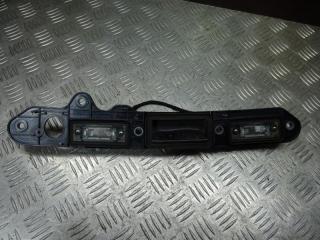 ручка крышки багажника Volkswagen Touran 1 поколение 2005, 2.0 л., АКПП, минивэн, 1T0827574L