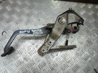 педаль сцепления Toyota Previa XR30/XR40 2002, 2.0 л., МКПП, минивэн
