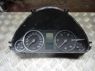 щиток приборов (приборная панель) Mercedes-Benz C-Класс W203/S203/CL203 [рестайлинг] 2006, 2.2 л., МКПП, хетчбэк 5 дв., A2035409747