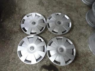 колпак колесный Audi A6 4F/C6 2006, 8V0601147D