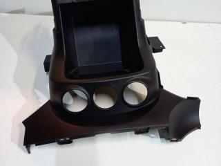 консоль салона Mitsubishi Outlander 2 поколение 2008, 3.0 л., 6B31, бензин, 8002A477XA