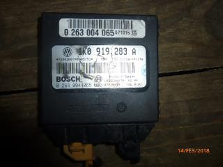 блок комфорта Volkswagen Golf 5 поколение 2007, 1.9 л., TDi, дизель, МКПП, хетчбэк 5 дв., 1K0919283A
