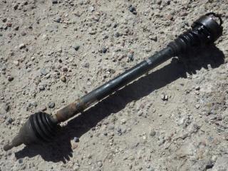 полуось передняя правая (приводной вал, ШРУС) Volkswagen Golf 4 поколение 2002, 1.8 л., бензин