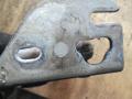 петля крышки багажника Volkswagen Bora 1 поколение 1999, 3B5827302A, 3B5827301A - фото №3