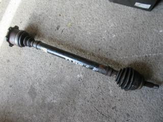полуось передняя правая (приводной вал, ШРУС) Volkswagen Golf 1 поколение 1992, 1.9 л., TDi, дизель, АКПП