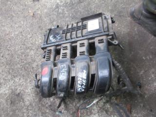 коллектор впускной Renault Clio 2 поколение 2001, 1.2 л., i, бензин, 8200123925