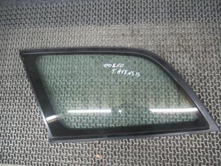 стекло кузовное боковое левое Toyota Avensis 1 поколение (T220) 2000, 2.0 л., TD, дизель, МКПП, универсал