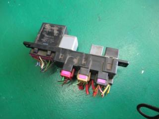 блок предохранителей Audi A4 B5 1997, 1.8 л., Ti, бензин, МКПП, седан, 8L0941822A