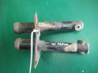 крепление бампера Audi A4 B5 1997, 1.8 л., Ti, бензин, МКПП, седан, 8D0807133A, 8D0807134A