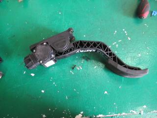 педаль Hyundai Matrix 1 поколение 2002, 1.5 л., CRDi, дизель, МКПП, минивэн, 0281002544