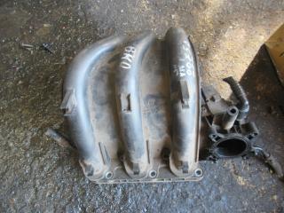 коллектор впускной Volkswagen Polo 4 поколение 2005, 1.2 л., i, бензин, МКПП, хетчбэк 5 дв., 03D129766L