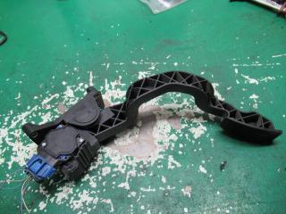 педаль Fiat Stilo 1 поколение 2004, 1.6 л., i, бензин, МКПП, хетчбэк 5 дв., 0280752227