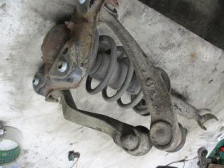 стойка передняя правая Volkswagen Passat B5 1997, 1.6 л., i, бензин, МКПП, универсал