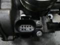 заслонка дроссельная Volkswagen Golf 3 поколение 1999, 2.0 л., бензин, 06A133064H - фото №3