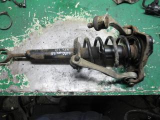 стойка передняя левая Audi A4 B5 1995, 1.8 л., i, бензин, МКПП, седан