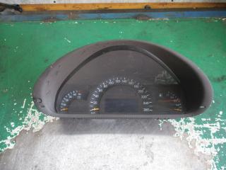 щиток приборов (приборная панель) Mercedes-Benz C-Класс W203/S203/CL203 2003, 2.2 л., МКПП, универсал, A2035403047