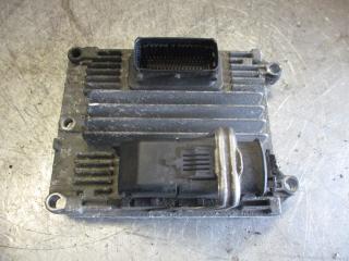 блок управления двигателем Opel Vectra C 2004, 2.2 л., 12210453