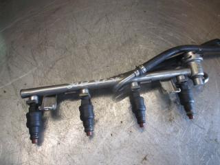 форсунка Audi A4 B5 1996, 1.8 л., МКПП, седан, 058133551A