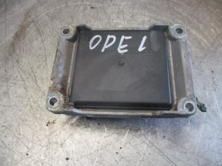 блок управления двигателем Opel Astra H 2005, 1.4 л., 24420562