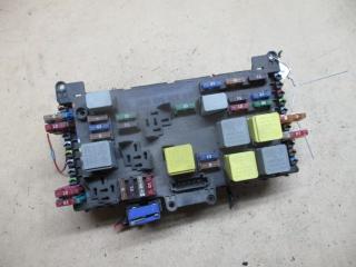 блок предохранителей Mercedes-Benz Vito W639 2005, 2.2 л., МКПП, микроавтобус, A6395450401