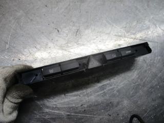 кнопка ручного тормоза (ручника) Opel Zafira 2 поколение (B) 2005, 1.8 л., робот, минивэн, 13100118XC