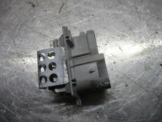 сопротивление печки Renault Megane 1 поколение 1998, 1.6 л., МКПП, хетчбэк 5 дв.