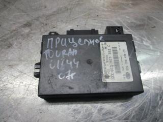 модуль подключения прицепа Volkswagen Touran 1 поколение 2006, 2.0 л., МКПП, минивэн, 8E0907383C