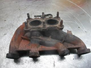 коллектор выпускной Volkswagen Golf 3 поколение 2000, 1.6 л., 06A253033P