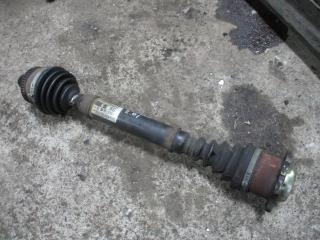 полуось передняя левая (приводной вал, ШРУС) Audi A4 B6 2003, 2.0 л., АКПП, седан, 8E0407271AG